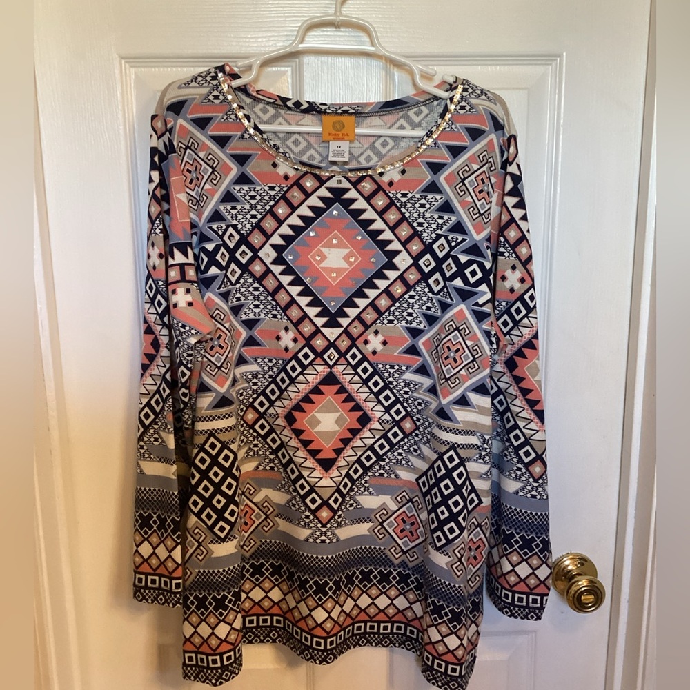 Ruby Rd. Coral, Navy & Cream Geometric Tunic with Embellished Neckline. NWOT
